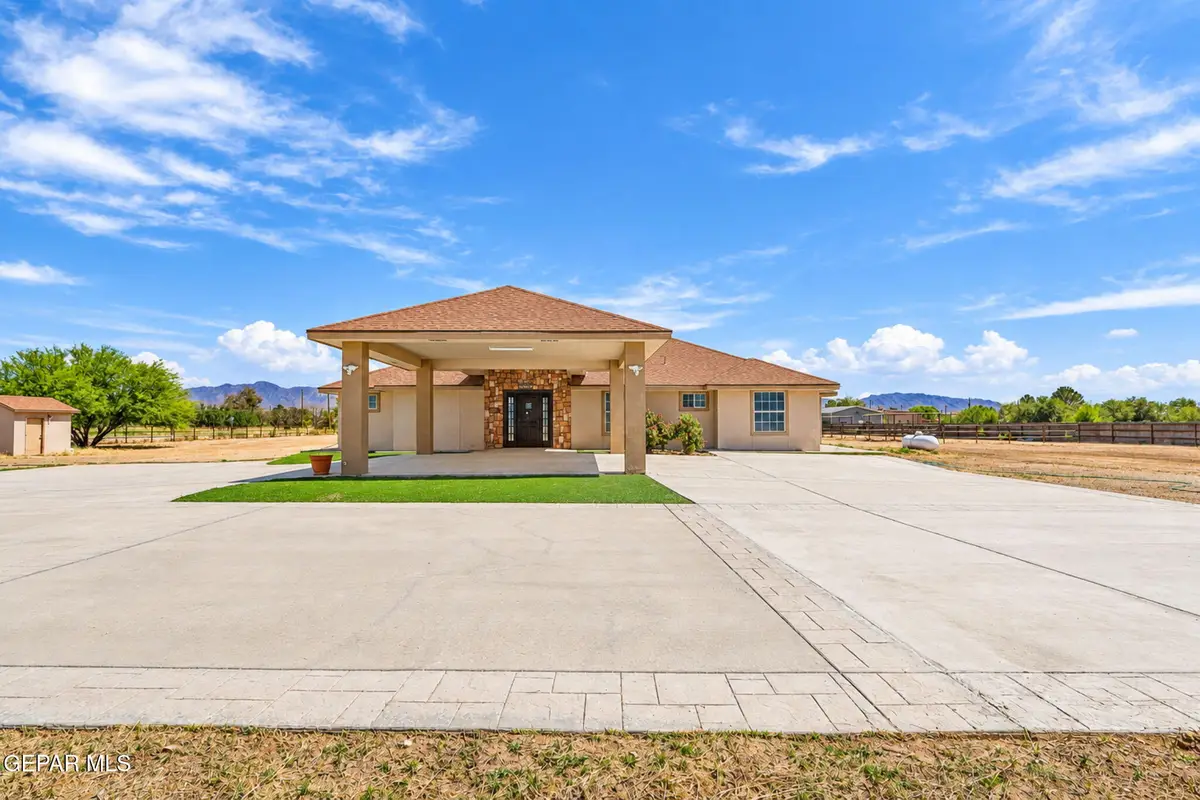 730 Strawberry Circle, El Paso, TX 79932 - #1