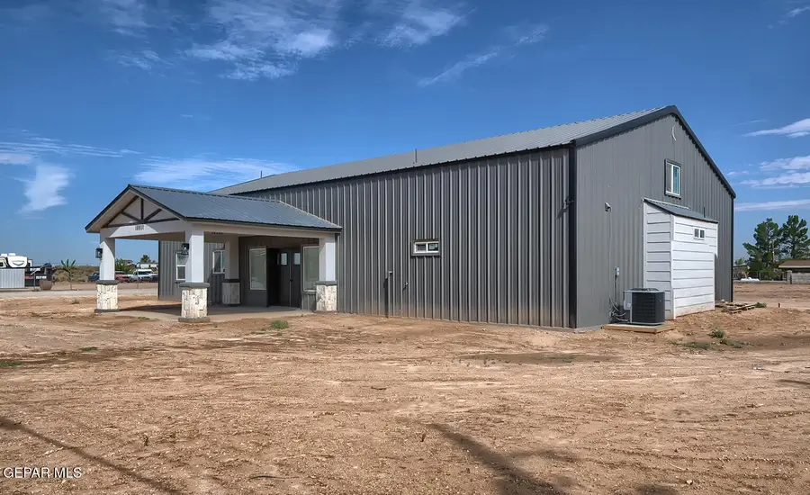 15601 Newkirk Road, El Paso, TX 79928 - #2
