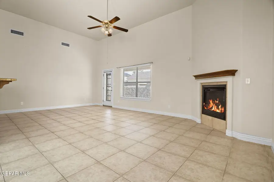5544 Gustavo Madrid Lane, El Paso, TX 79934 - #3