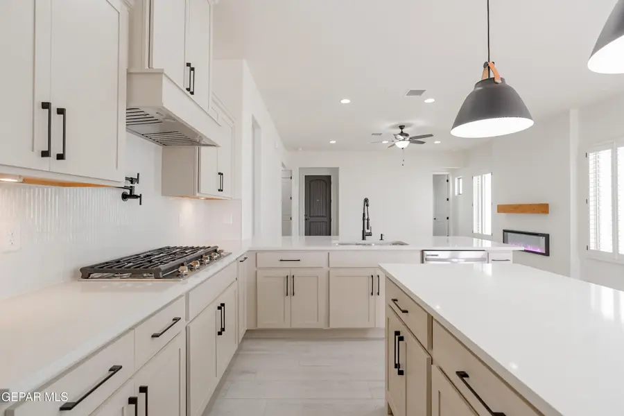757 Paseo Clasico Street, El Paso, TX 79928 - #3