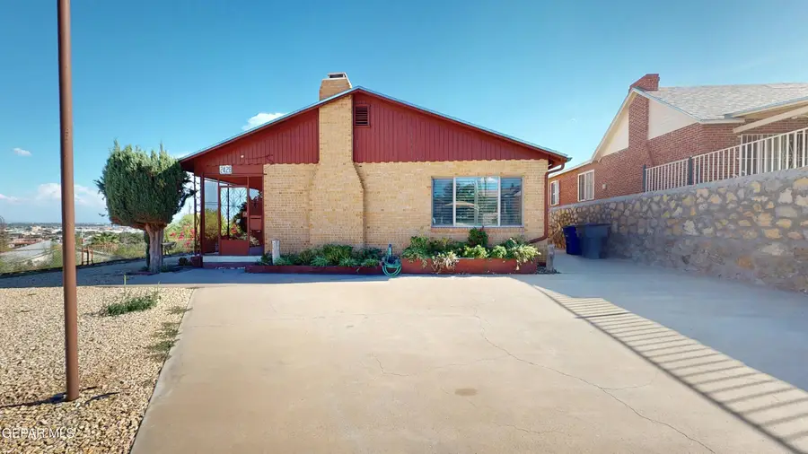 2428 Portland Avenue, El Paso, TX 79930 - #2