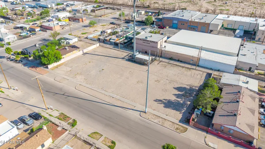 4316 Durazno Avenue, El Paso, TX 79905 - #3
