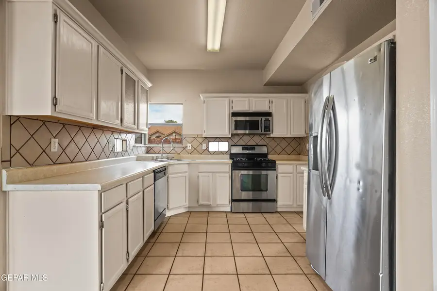 6139 Twilight View Way, El Paso, TX 79932 - #3