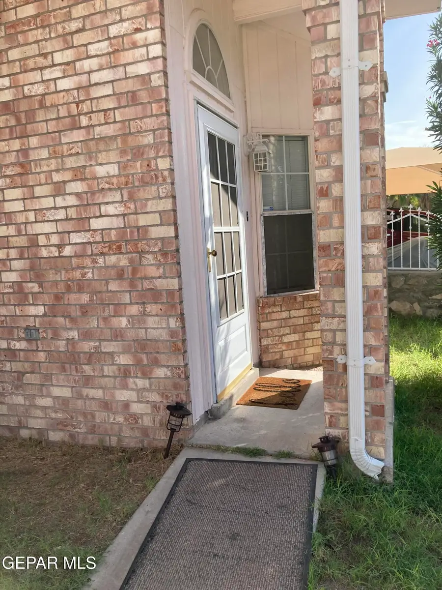 9145 Bur Oak Circle, El Paso, TX 79907 - #3