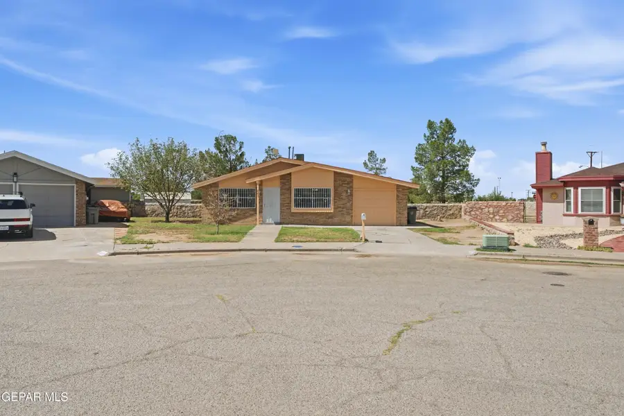843 Mont Blanc Drive, El Paso, TX 79907 - #2