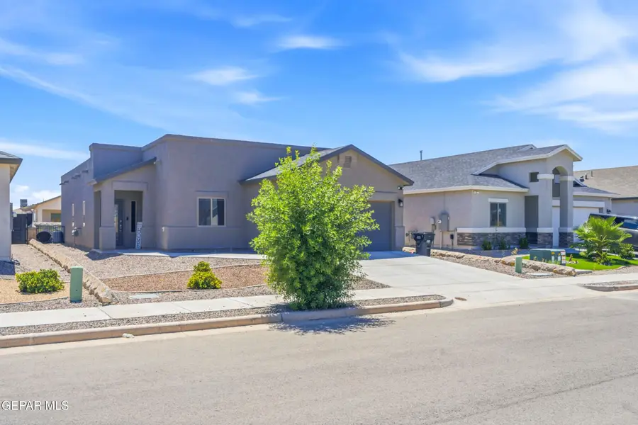 13744 Lago Vista Avenue, Horizon City, TX 79928 - #2