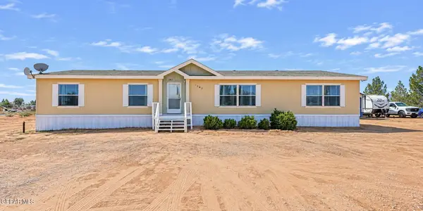 1147 Santa Cruz Drive, Chaparral, NM 88081