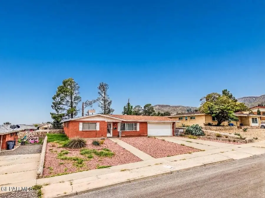 3504 Volcanic Avenue, El Paso, TX 79904 - #2