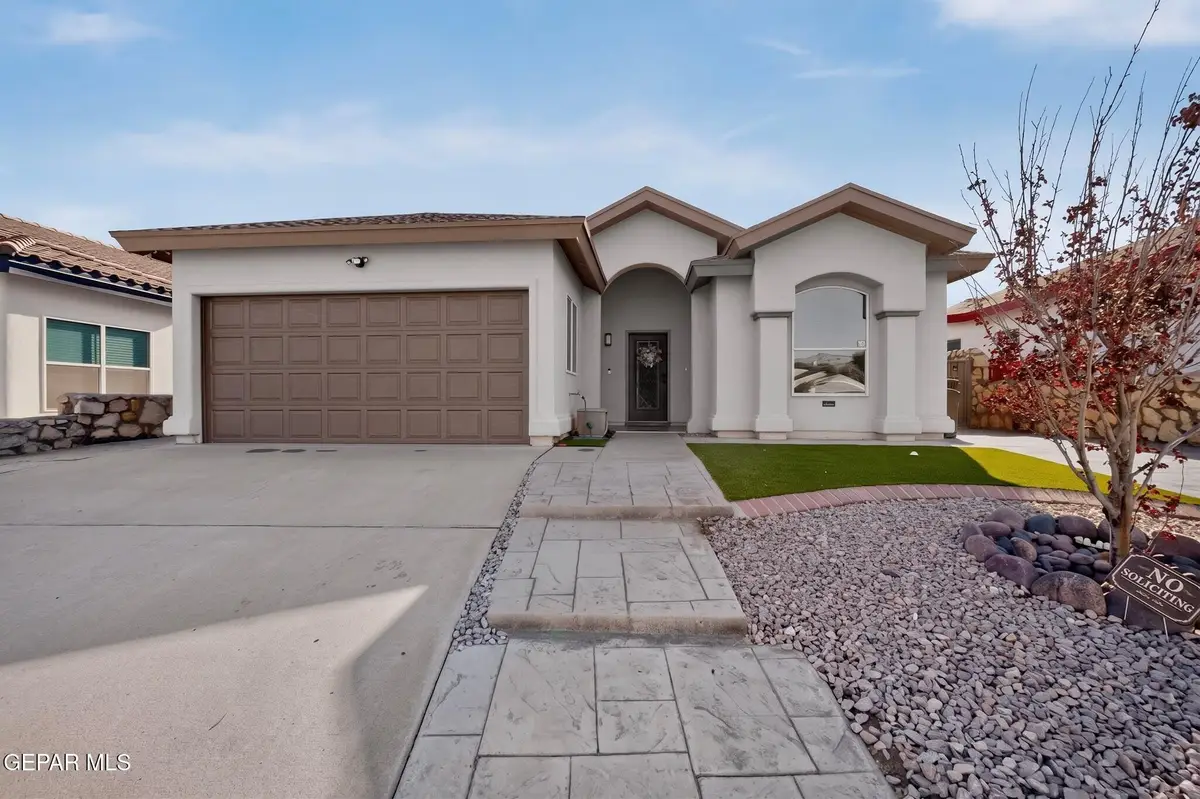 192 Via Bella Place, El Paso, TX 79928 - #1