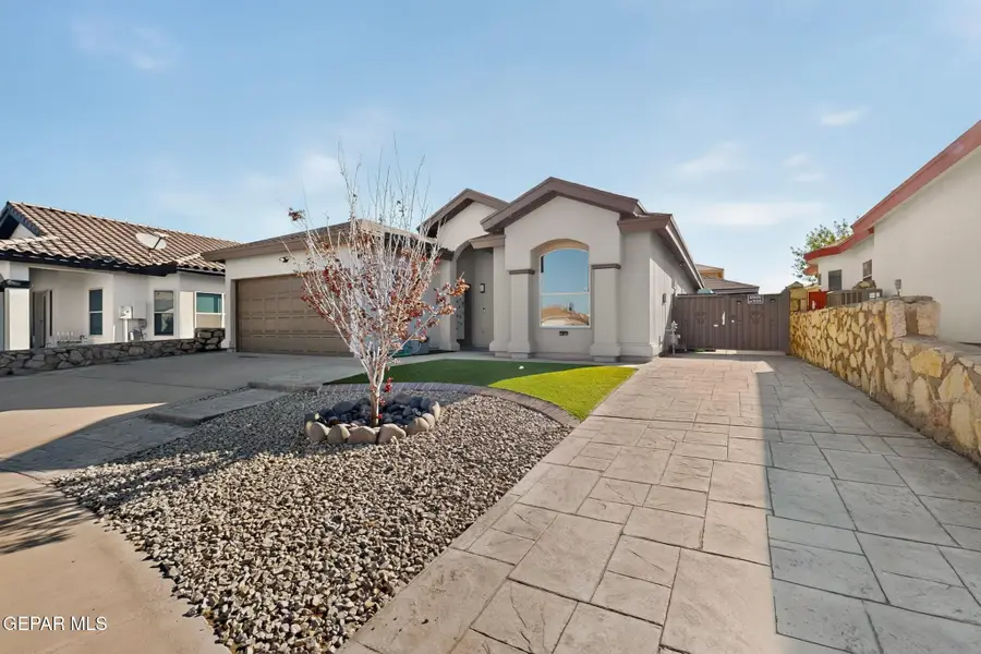 192 Via Bella Place, El Paso, TX 79928 - #3