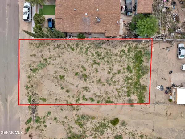 39 Sparks Drive, El Paso, TX 79928