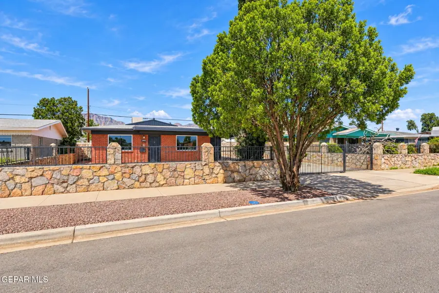 9123 Mount. Etna Drive, El Paso, TX 79924 - #2