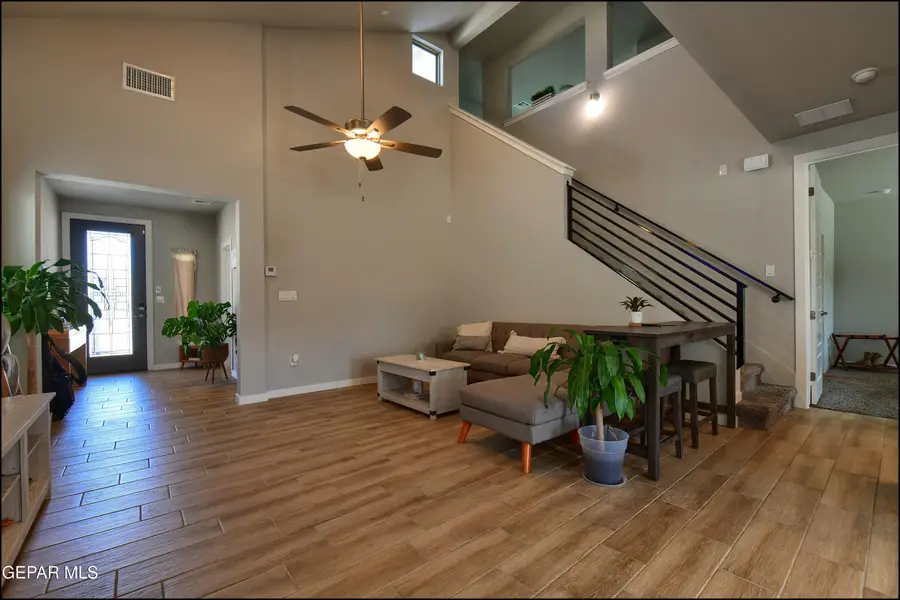 12636 Zollinger Avenue, El Paso, TX 79928 - #3