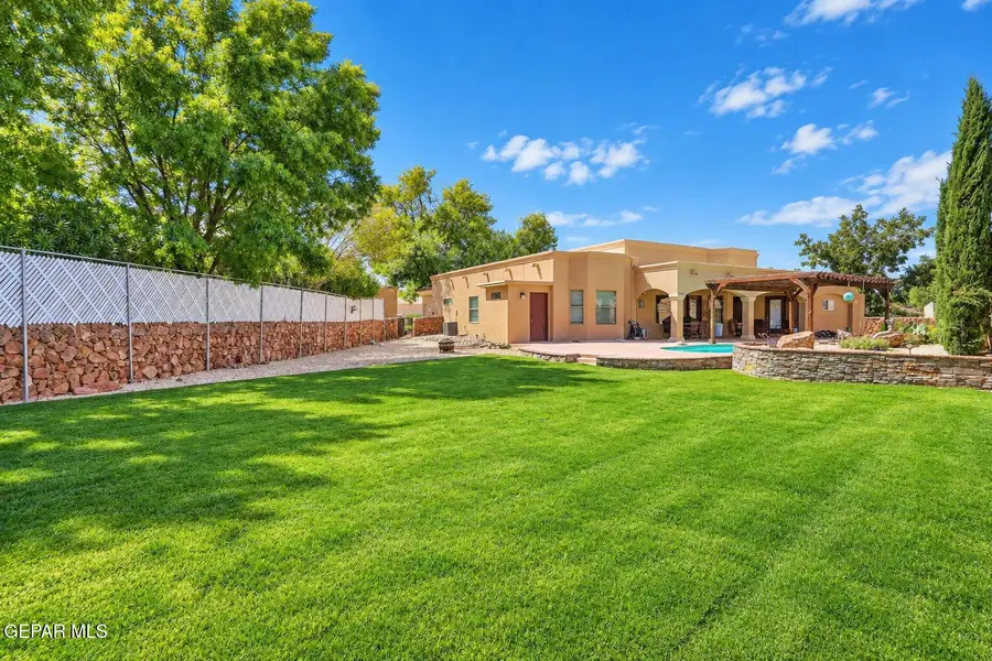 6154 Via De Los Arboles, El Paso, TX 79932 - #3