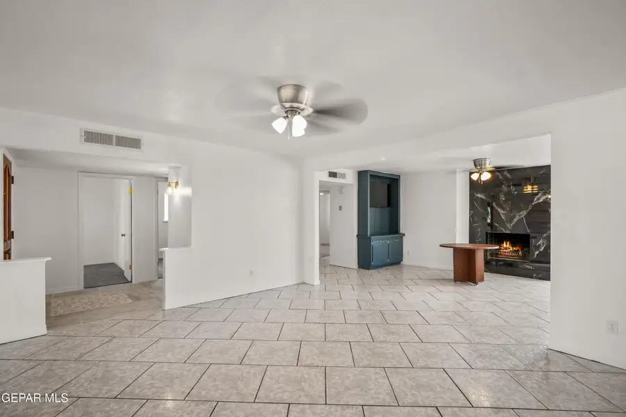 6648 Mariposa Drive, El Paso, TX 79912 - #2