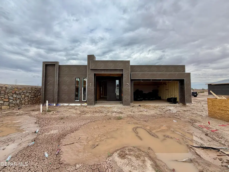 9733 Calle Cancun, Socorro, TX 79927 - #2