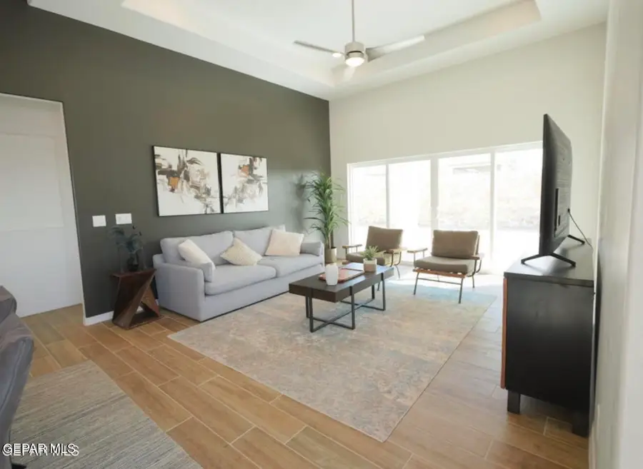 13000 Peter John Herrera, Socorro, TX 79927 - #3