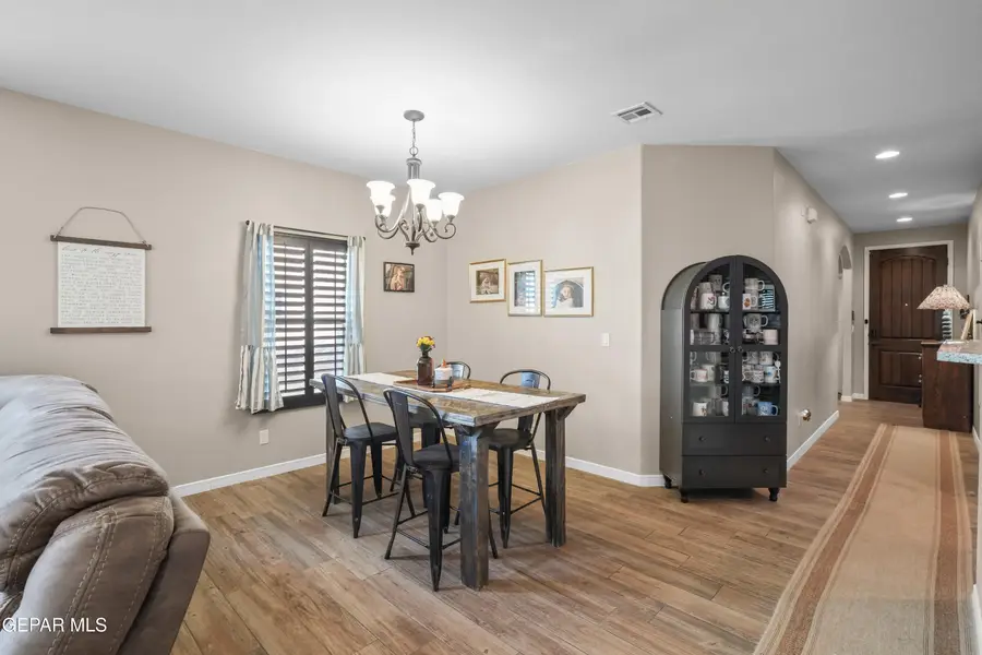 785 Lemington Street, El Paso, TX 79928 - #2