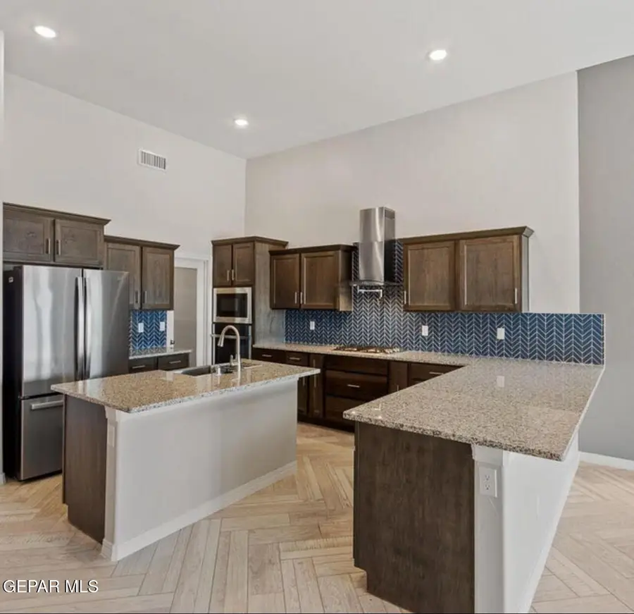 1421 Ruben Orozco Sr Street, Socorro, TX 79927 - #2