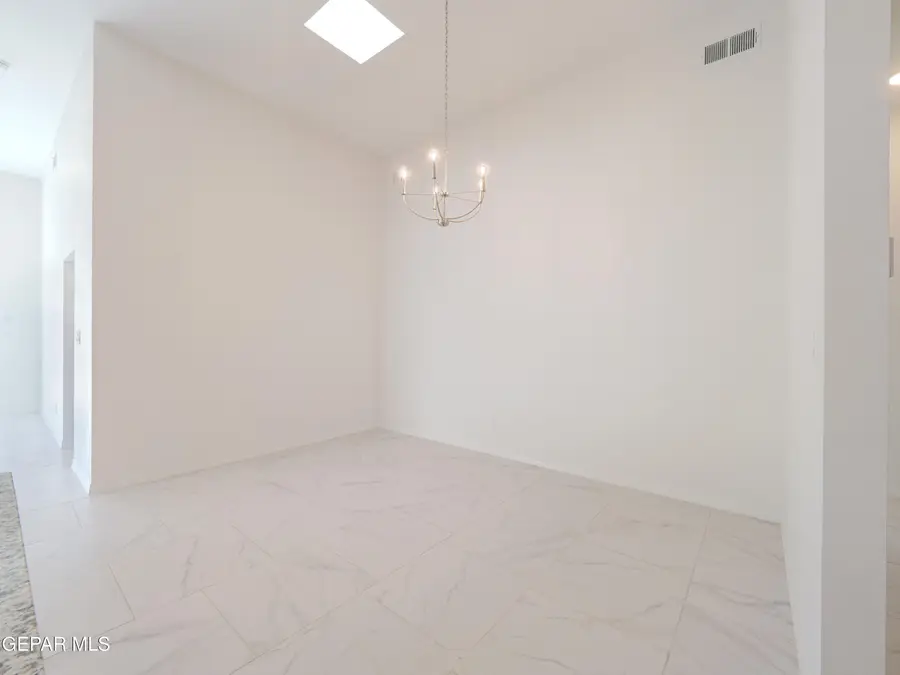 1413 Ruben Orozco Sr Street, Socorro, TX 79927 - #3
