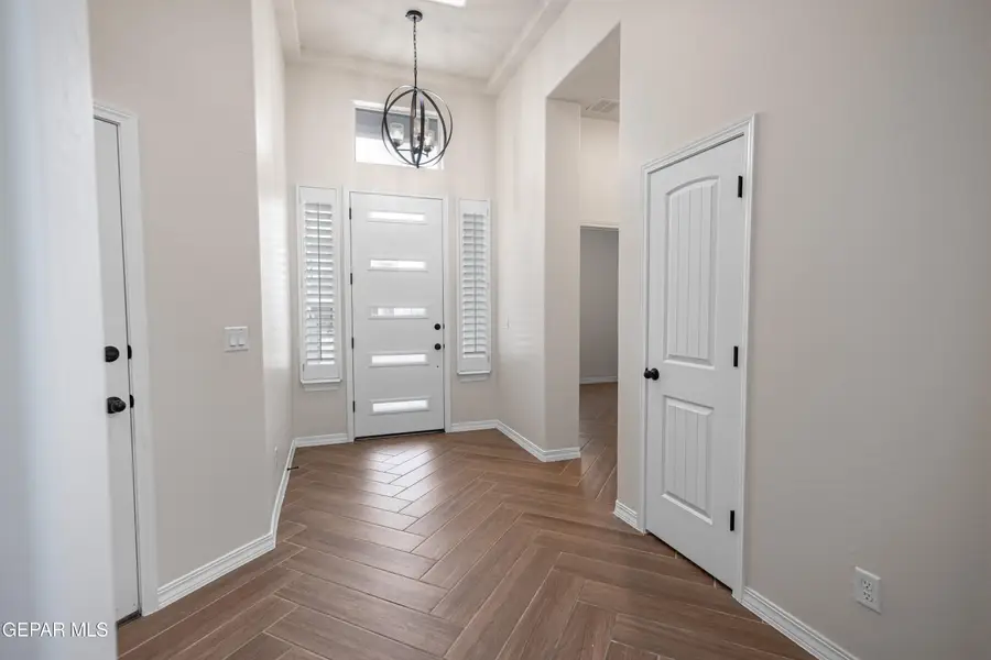 1445 Robert Parker White, Socorro, TX 79927 - #2