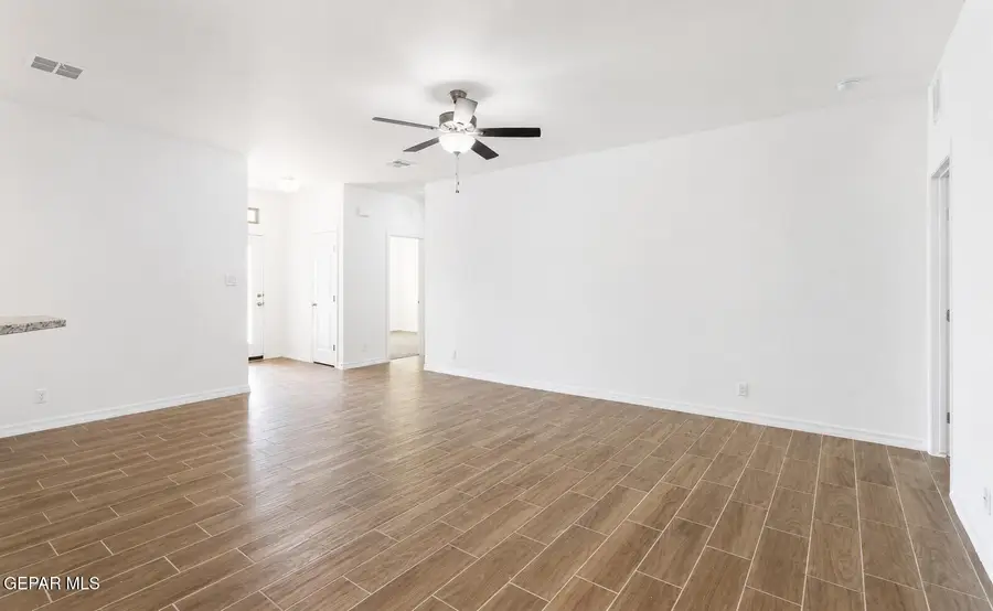 906 Bromyard, Horizon City, TX 79928 - #2