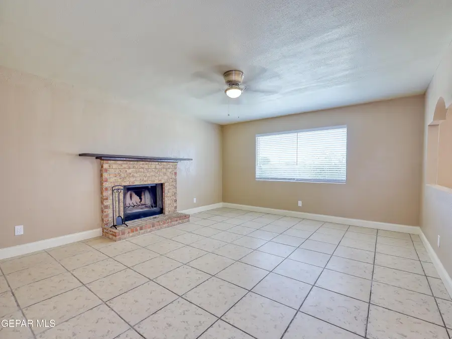 3509 Breckenridge Drive, El Paso, TX 79936 - #2