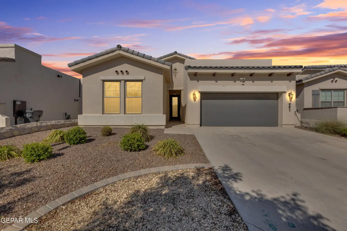 991 Hull Street, El Paso, TX 79928 - #1