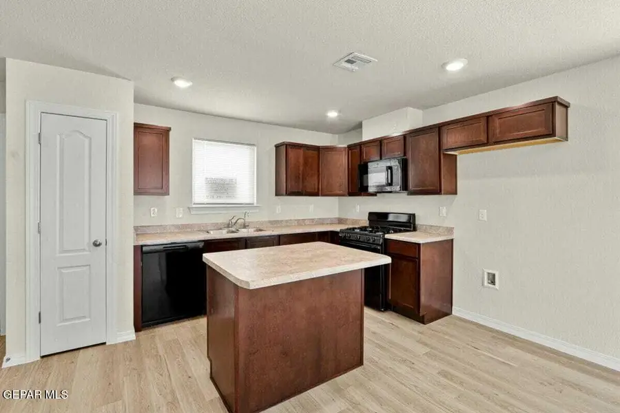 14253 Red Yucca Court, Horizon City, TX 79928 - #2