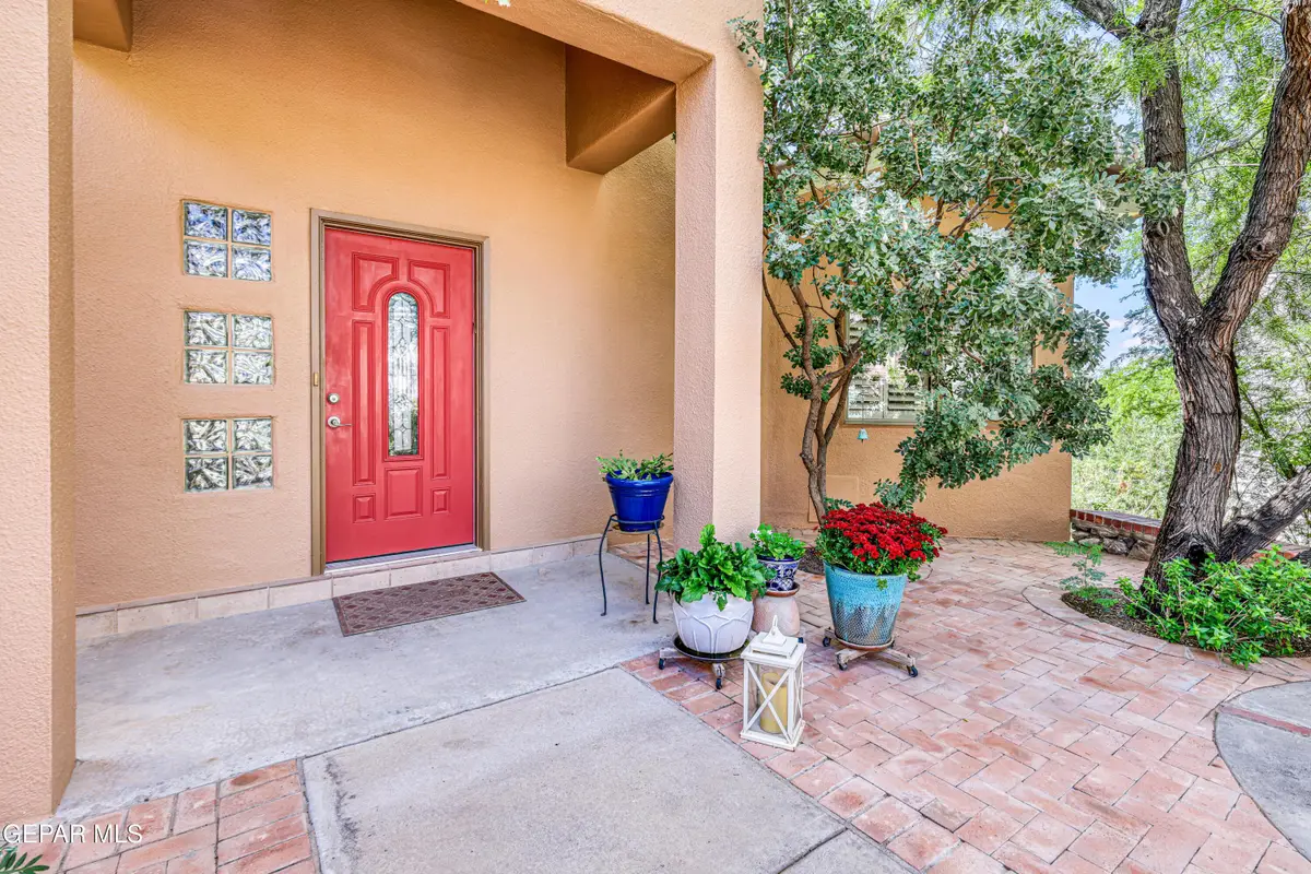 56 Sun Point Lane, El Paso, TX 79912 - #1