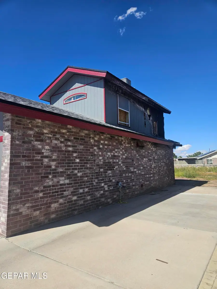 11953 Royal Woods Drive, El Paso, TX 79936 - #2