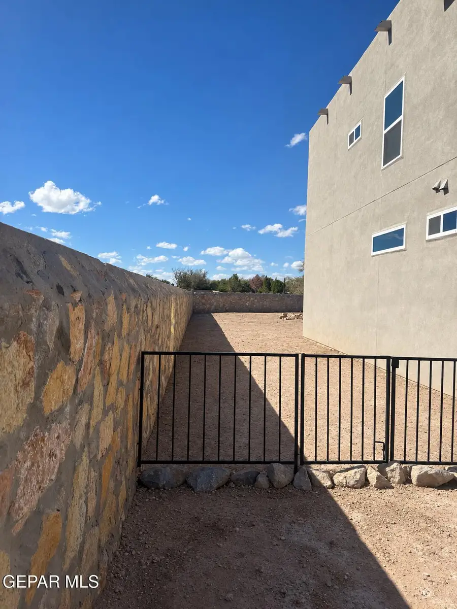 12020 Hidden, Socorro, TX 79927 - #2