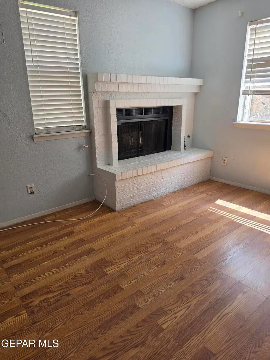2520 San Jose Ave Avenue #1-A, El Paso, TX 79930 - #3