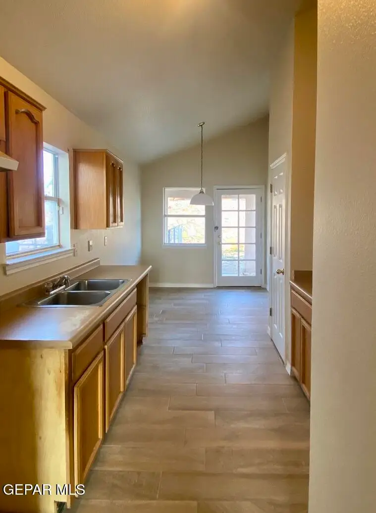 3916 Tierra Arena Drive, El Paso, TX 79938 - #3