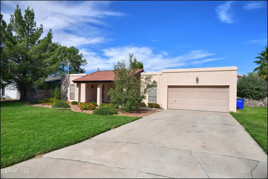 156 La Mirada Circle, El Paso, TX 79932 - #3