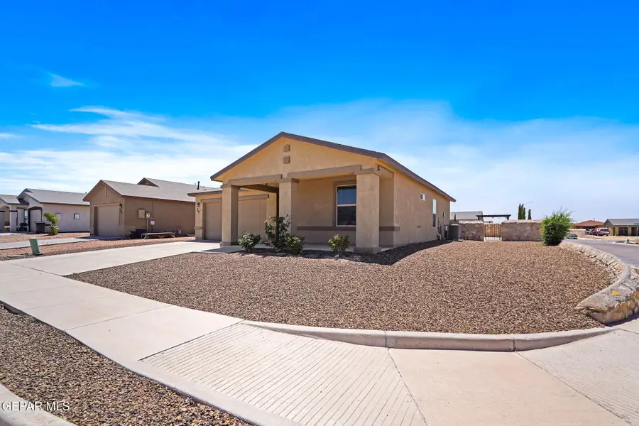 757 Villa Romero Drive, Horizon City, TX 79928 - #3