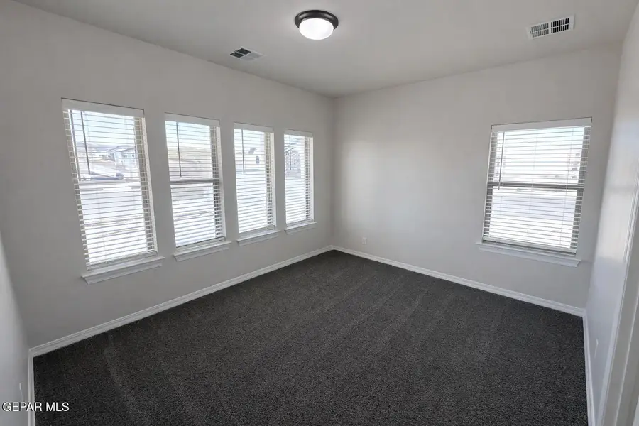 660 Paseo De La Reina Street, Horizon City, TX 79928 - #2
