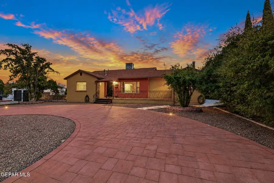 2416 Savannah, El Paso, TX 79930 - #2
