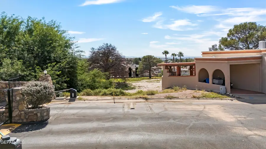 11268 Enid Wilson Lane, El Paso, TX 79936 - #3