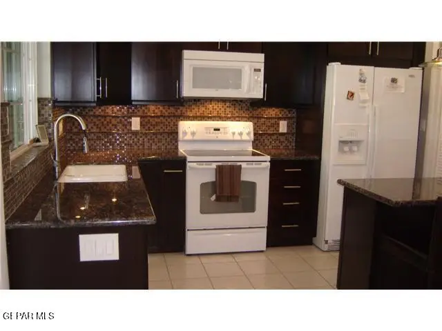 214 Maricopa Drive, El Paso, TX 79912 - #3