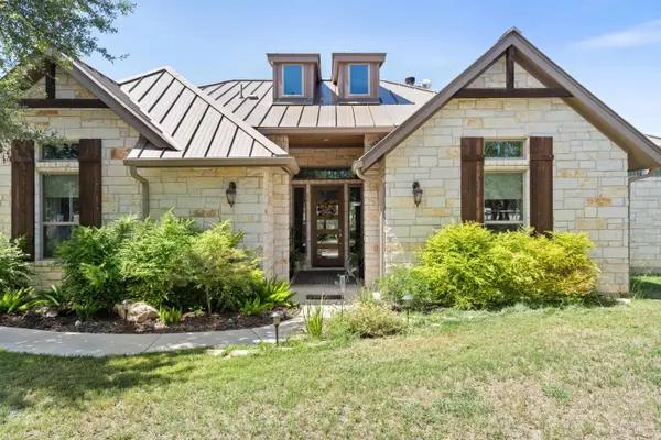 175 Scenic Ridge Drive, Spicewood, TX 78669