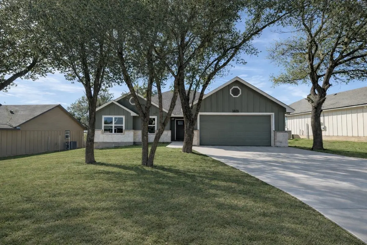 1023 Fieldstone Dr, Lampasas, TX 76550 - #1