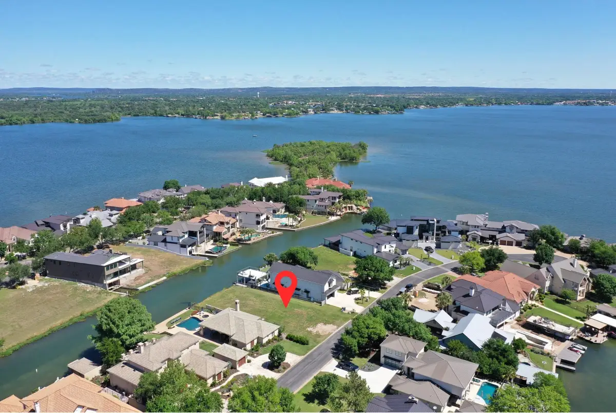 W29034 Wennmohs Place, Horseshoe Bay, TX 78657 - Image #1