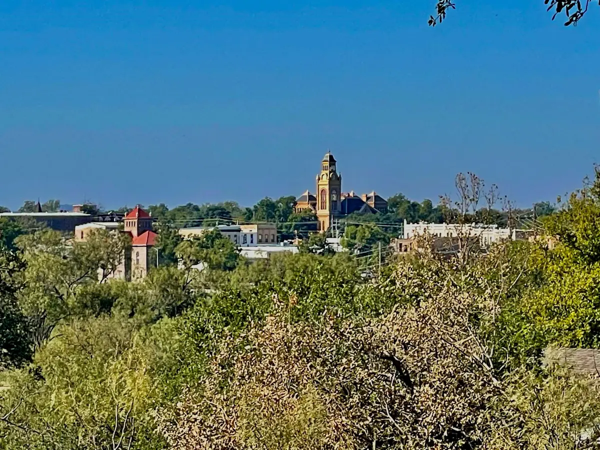 408 E Tarrant Street, Llano, TX 78643 - Image #1