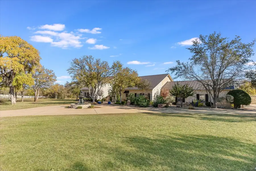 209 Tarbet Trail, Horseshoe Bay, TX 78657 - Image #3