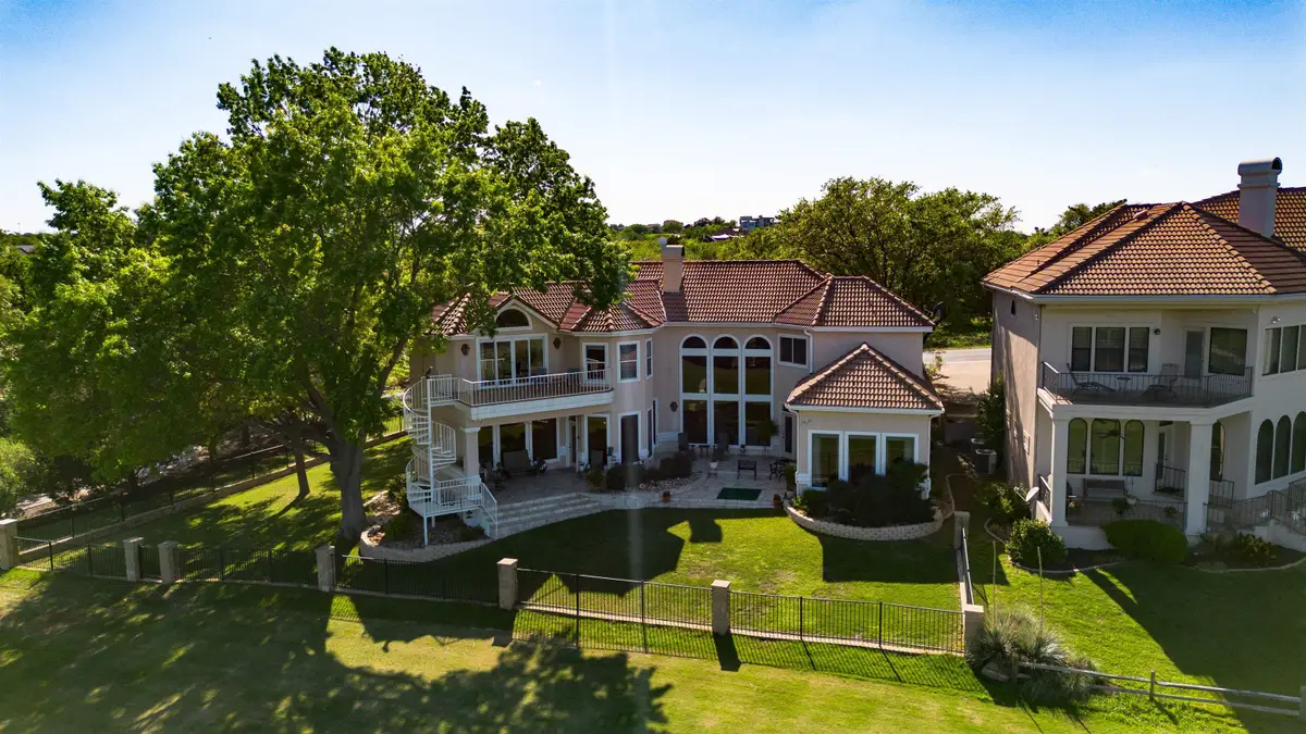 1015 Mountain Leather, Horseshoe Bay, TX 78657 - Image #1