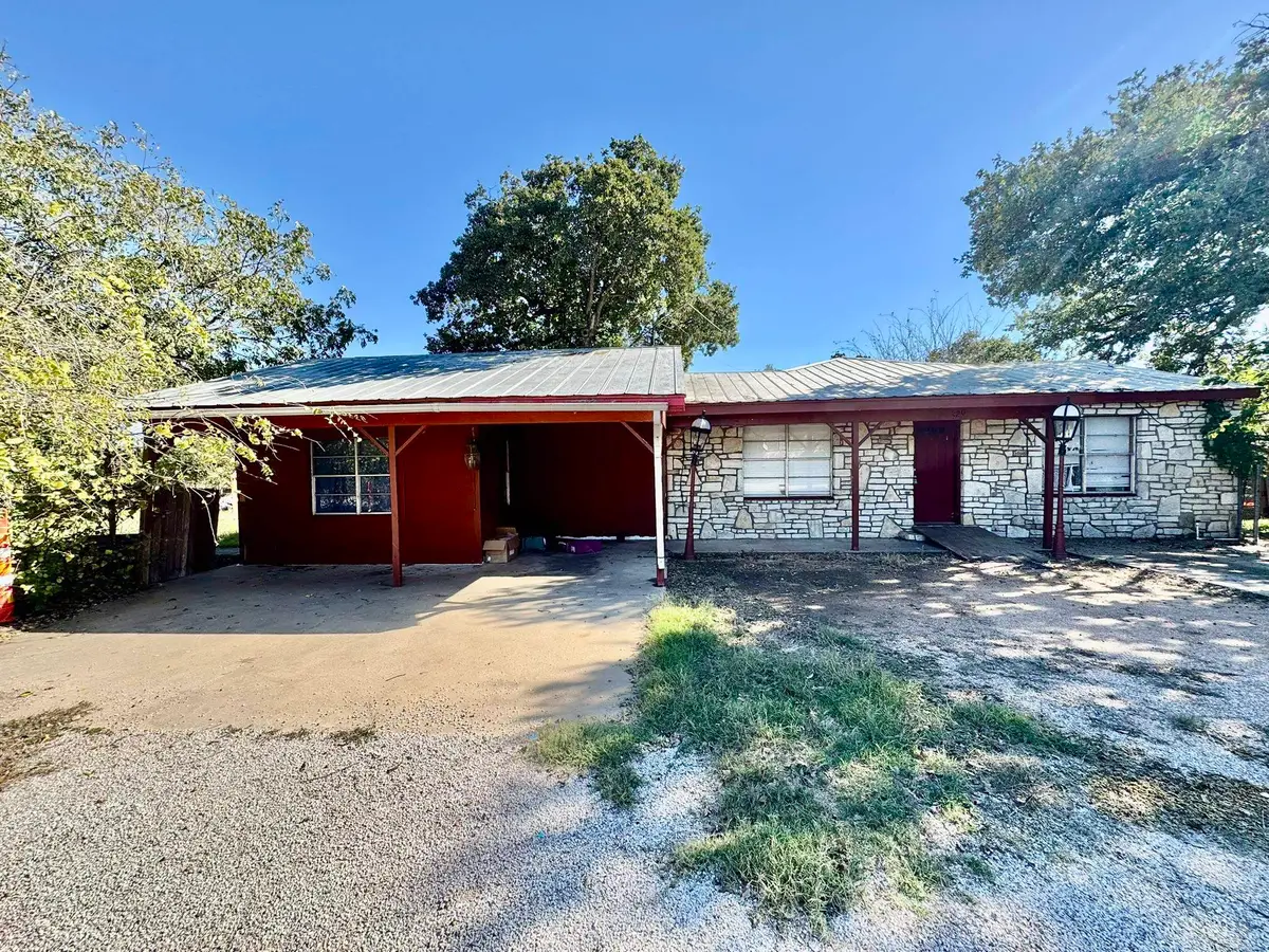 520 Munson, Tow, TX 78672 - Image #1
