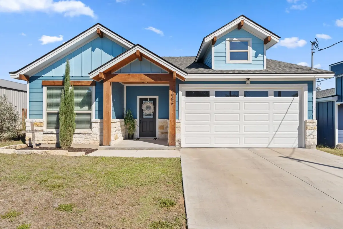 1956 Greenwood Ln, Kingsland, TX 78639 - Image #1