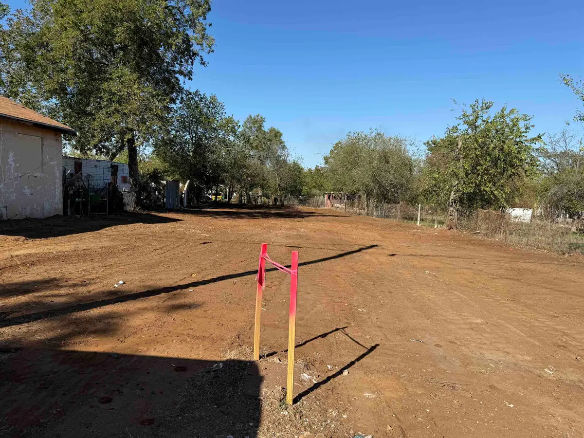 807 E Brown St, Llano, TX 78643 - Image #1