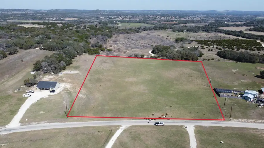 348 Lipan Apache Run, Blanco, TX 78606 - Image #2